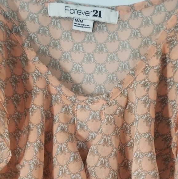 Forever 21 Sheer Ruffled Butterfly V-Neck Tank Top w/ Adjustable Straps. Size M. - Picture 3 of 6